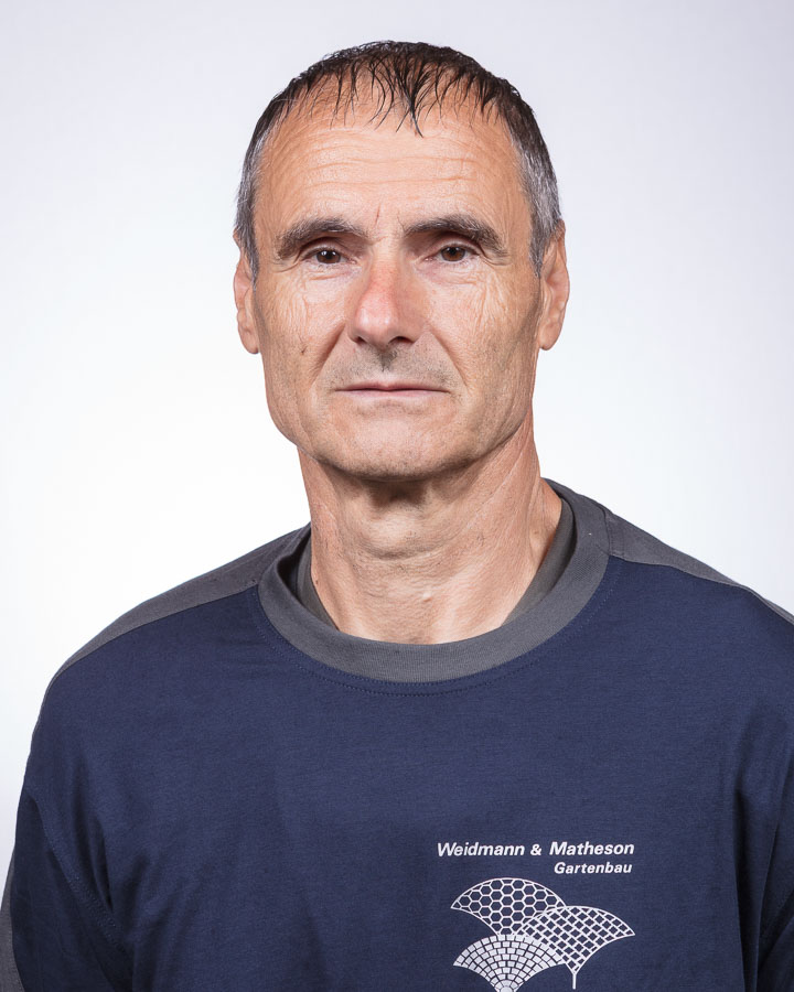 Ivitsa Aleksovski - Gartenarbeiter